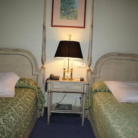 Hotel La Vega Arroyo de la Encomienda