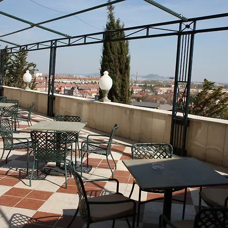 La Vega Hotel Arroyo de la Encomienda