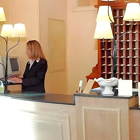 فندق La Vega 4*