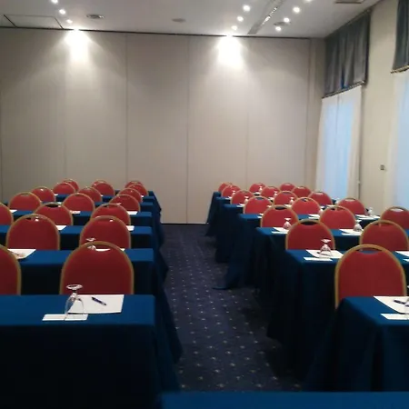 Hotel La Vega 4*