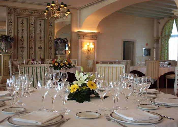 Hotel La Vega Arroyo de la Encomienda